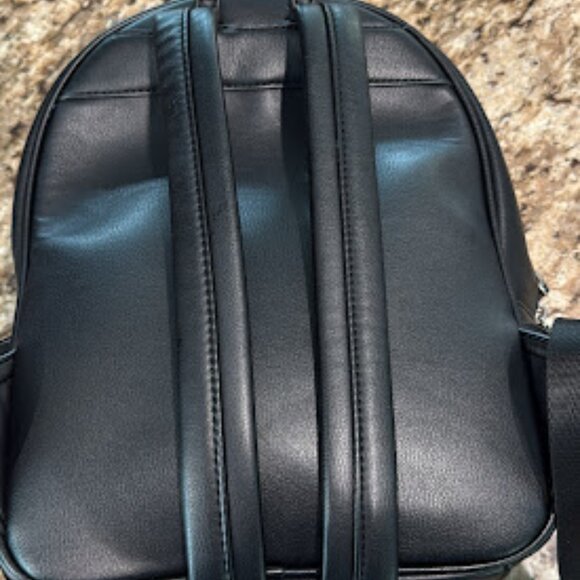 Loungefly backpack - Picture 2 of 4